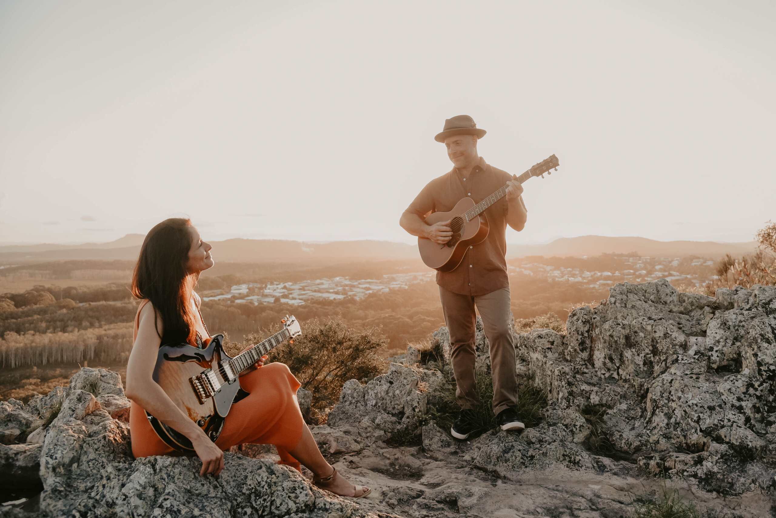 Love Note Music Live Music & DJ - Sunshine Coast Weddings